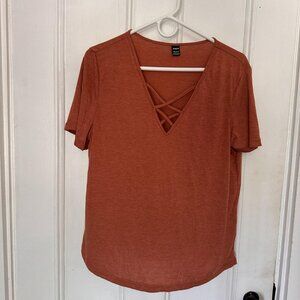 Shein Rust V-Neck T-Shirt - Size L